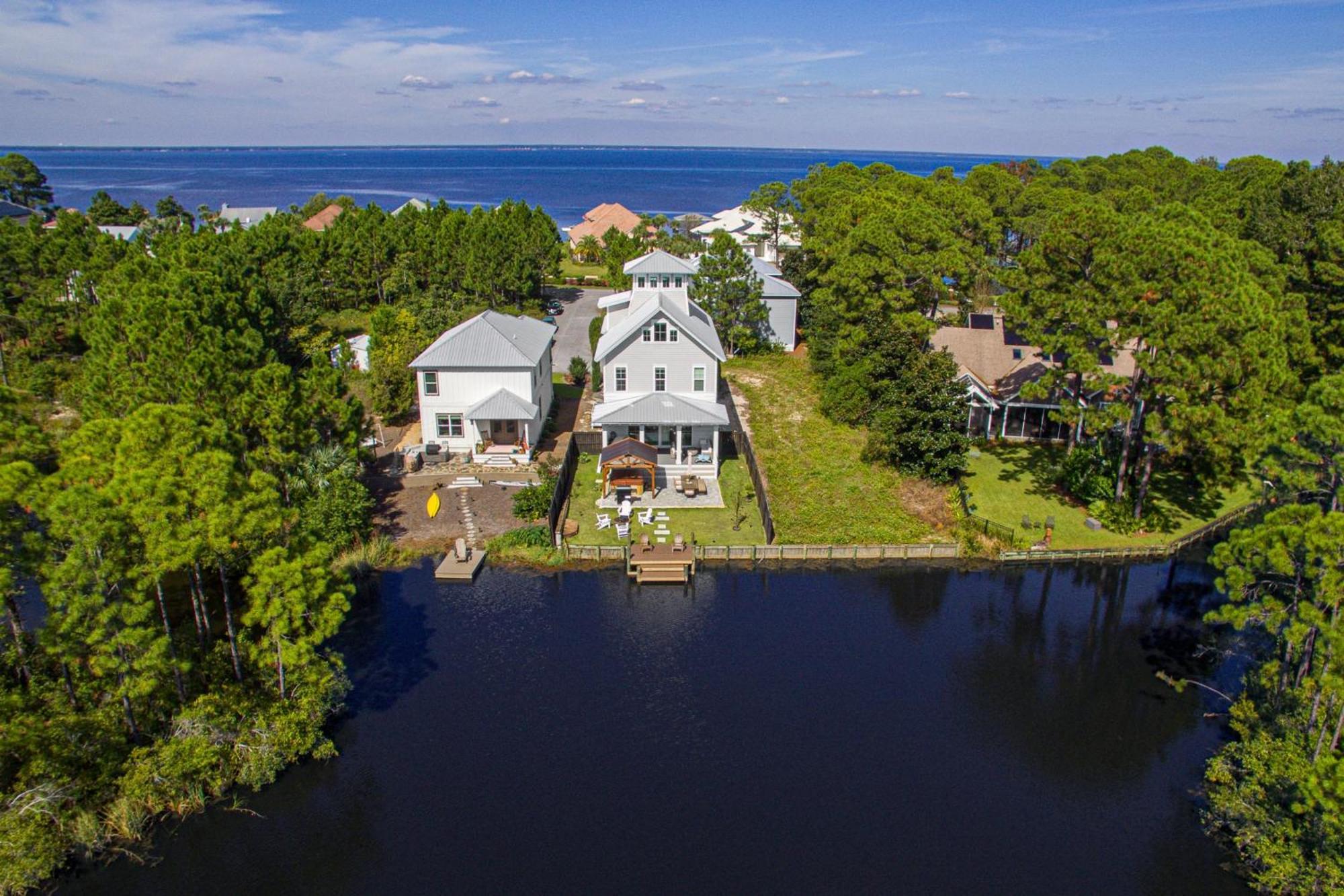 Edgewater By Avantstay Gorgeous Character Lakefront Home W Private Dock Destin Exterior foto
