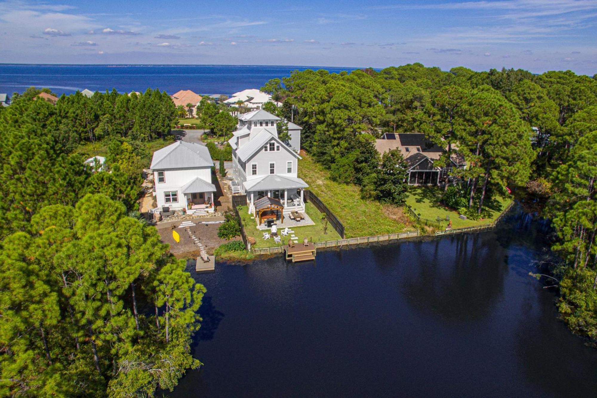 Edgewater By Avantstay Gorgeous Character Lakefront Home W Private Dock Destin Exterior foto